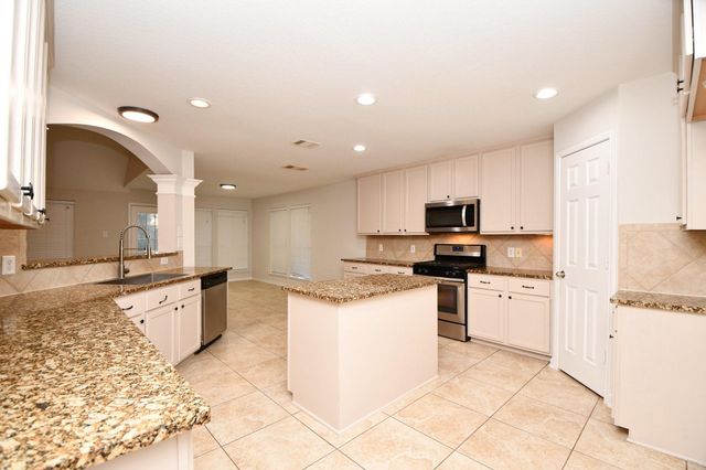 22031 Castle Hawk Trail, Richmond, TX 77407