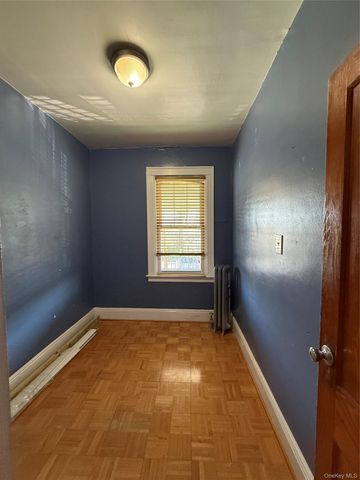 7848 83rd Street, Glendale, NY 11385