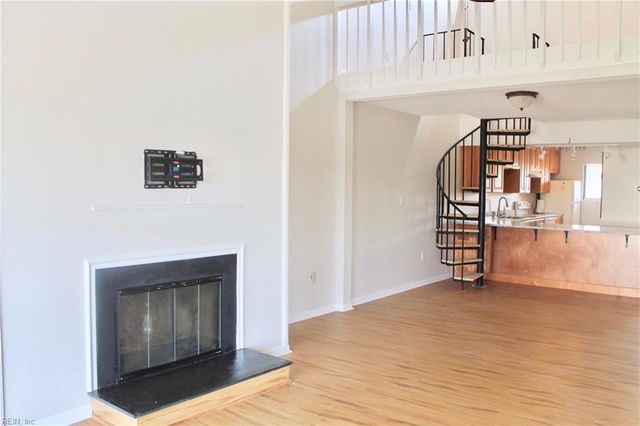 3200 Lynnhaven Dr Apt 309, Virginia Beach, VA 23451