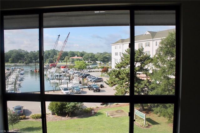 3200 Lynnhaven Dr Apt 309, Virginia Beach, VA 23451