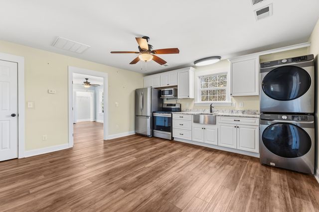 6440 Saint Anthony Drive, Meggett, SC 29449