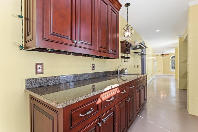 6440 Saint Anthony Drive, Meggett, SC 29449