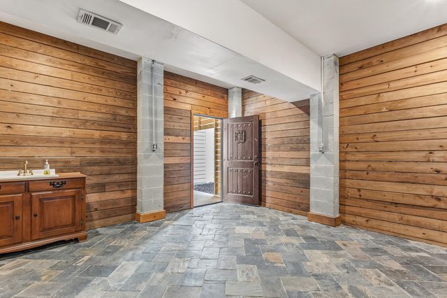 6440 Saint Anthony Drive, Meggett, SC 29449