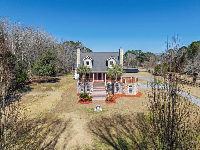 6440 Saint Anthony Drive, Meggett, SC 29449