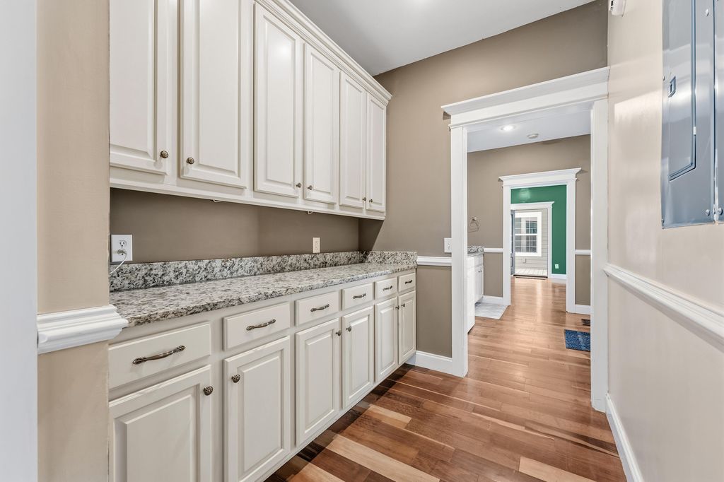 Image 14 of property listing at 6440 Saint Anthony Drive, Meggett, SC 29449