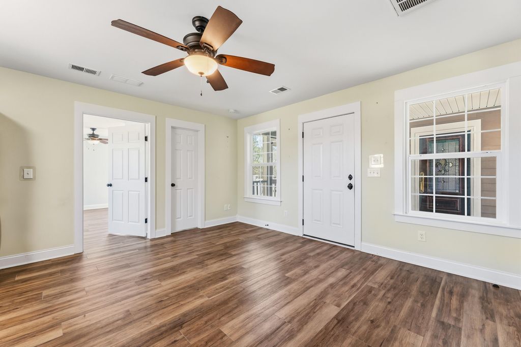 Image 32 of property listing at 6440 Saint Anthony Drive, Meggett, SC 29449