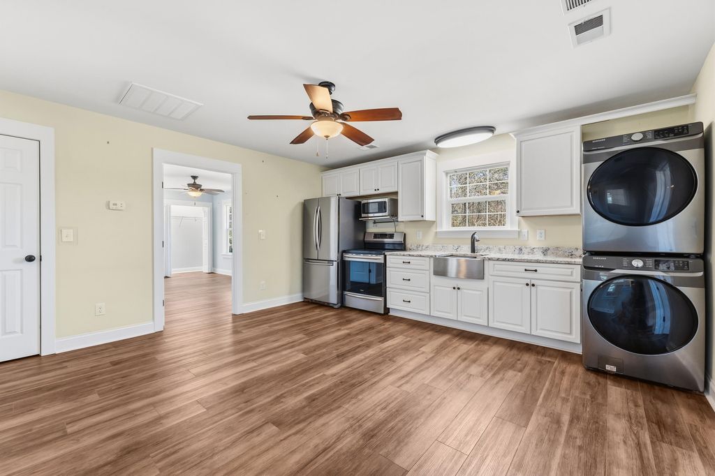 Image 33 of property listing at 6440 Saint Anthony Drive, Meggett, SC 29449