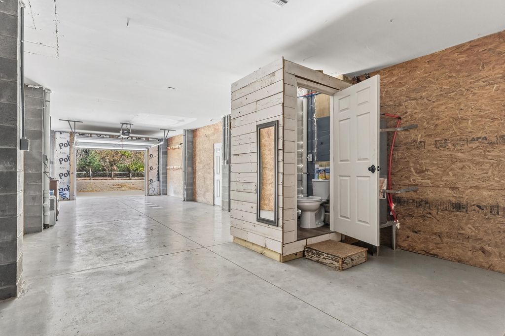 Image 51 of property listing at 6440 Saint Anthony Drive, Meggett, SC 29449