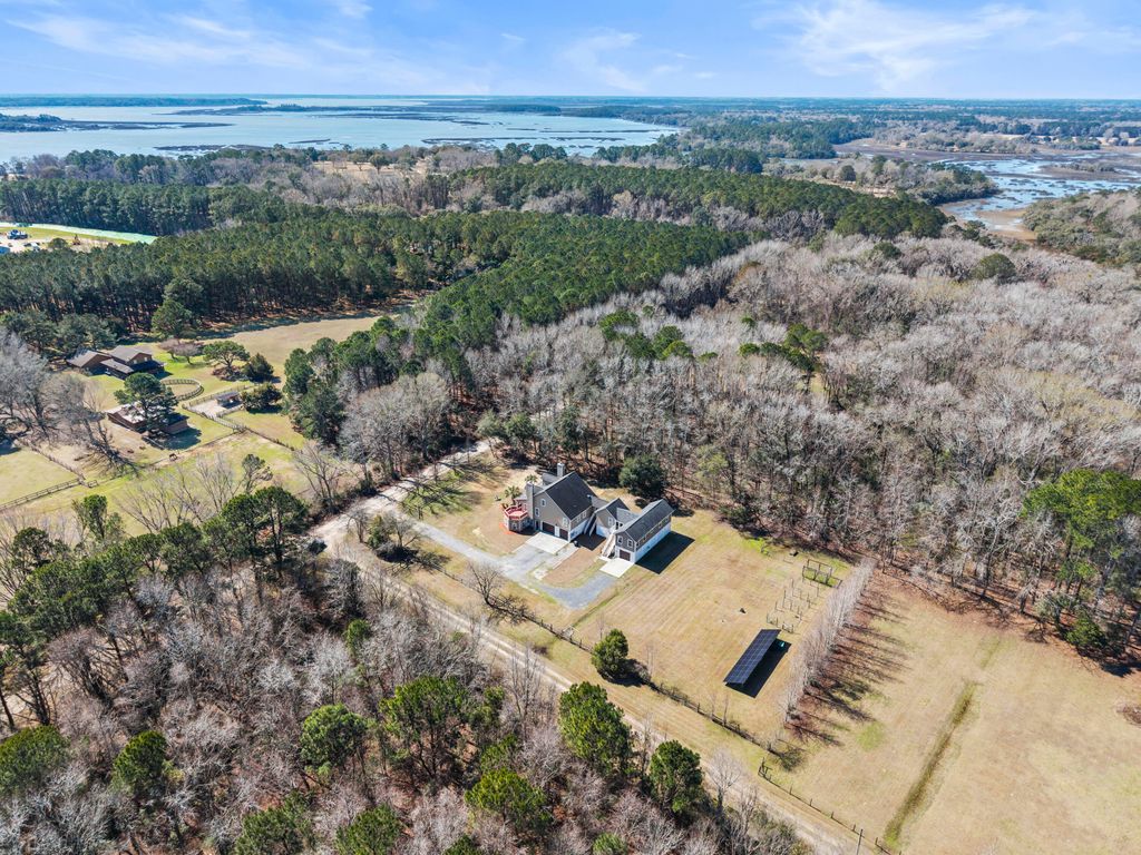 Image 59 of property listing at 6440 Saint Anthony Drive, Meggett, SC 29449