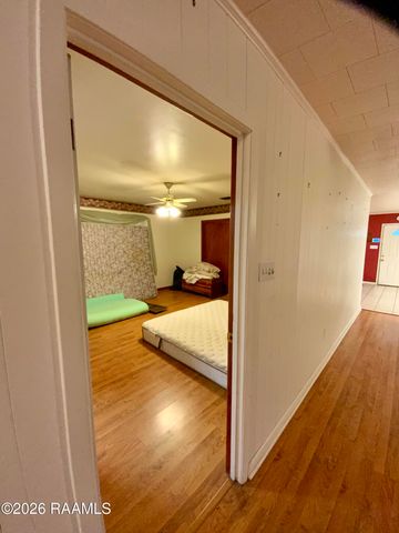 304 E Gloria Switch Road, Lafayette, LA 70507