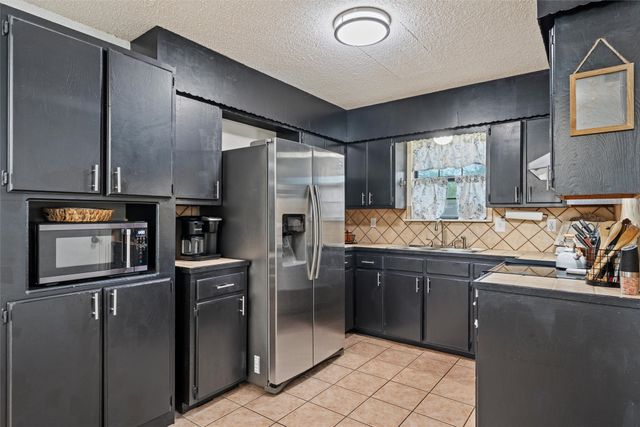 307 N 2nd Street, Crandall, TX 75114