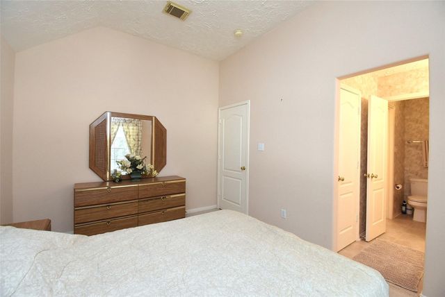 11202 Hundred Bridge Lane, Sugar Land, TX 77498