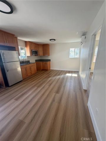 1053 N Hyatt, Wilmington, CA 90744