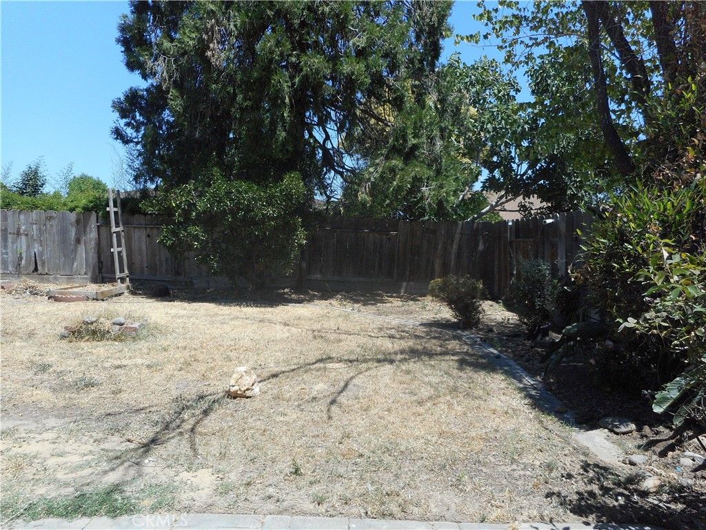 Image 4 of property listing at 447 Gail Court, Merced, CA 95348