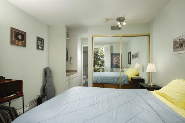 5003 Westpark Dr. 203, North Hollywood, CA 91601