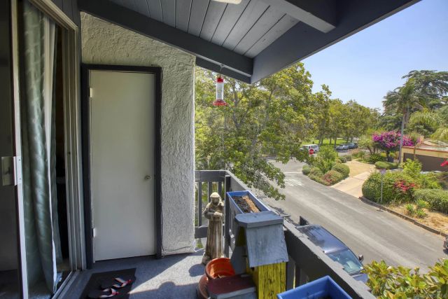 5003 Westpark Dr. 203, North Hollywood, CA 91601