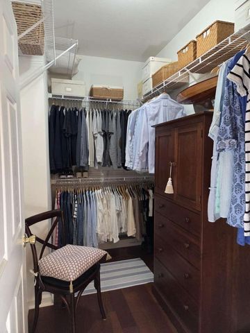 1585 Cambridge Lakes Drive 207e, Mount Pleasant, SC 29464