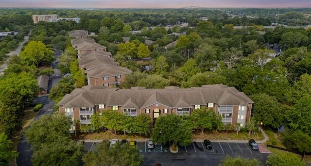 1585 Cambridge Lakes Drive 207e, Mount Pleasant, SC 29464