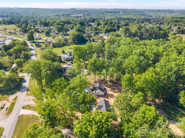 820 Bethlehem Road, Kings Mountain, NC 28086