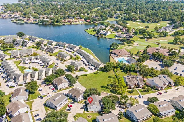 196 April Point Drive N, Conroe, TX 77356