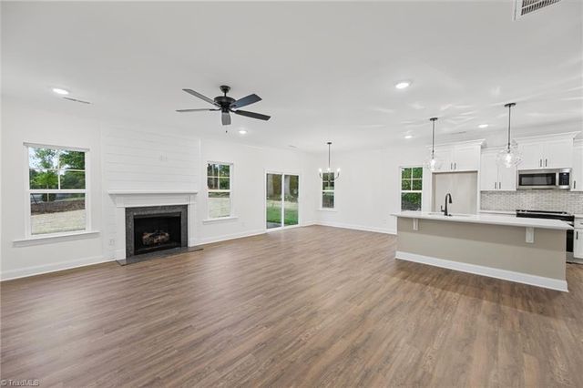 114 Carolina Rose Court, Winston-salem, NC 27103