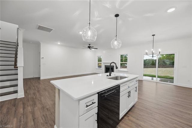 114 Carolina Rose Court, Winston-salem, NC 27103