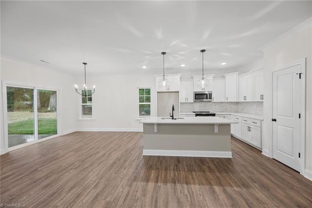 114 Carolina Rose Court, Winston-salem, NC 27103