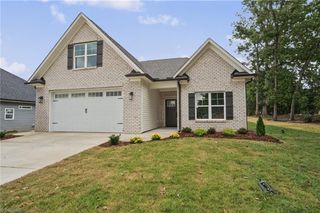 114 Carolina Rose Court, Winston-salem, NC 27103