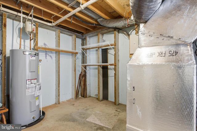 60 CHAPEL VIEW DR, Reinholds, PA 17569