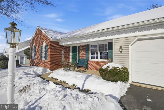 60 CHAPEL VIEW DR, Reinholds, PA 17569