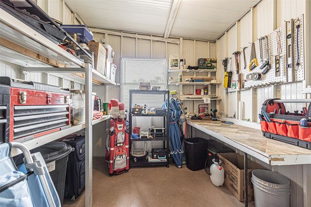 37838 BARCELONA AVENUE, Zephyrhills, FL 33541