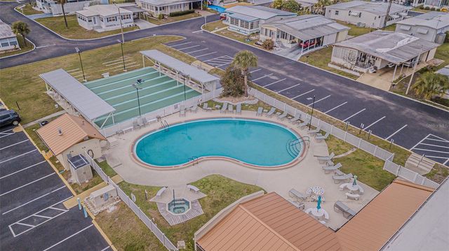 37838 BARCELONA AVENUE, Zephyrhills, FL 33541