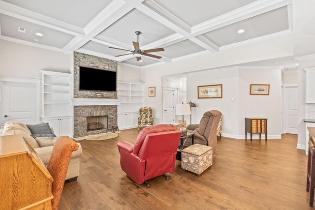 337 Pine Lakes Drive, Ringgold, GA 30736