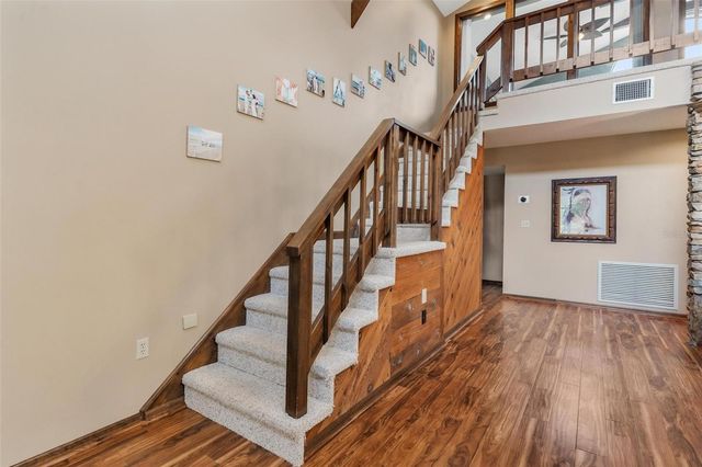 1636 LAKE ELLA ROAD, Fruitland Park, FL 34731