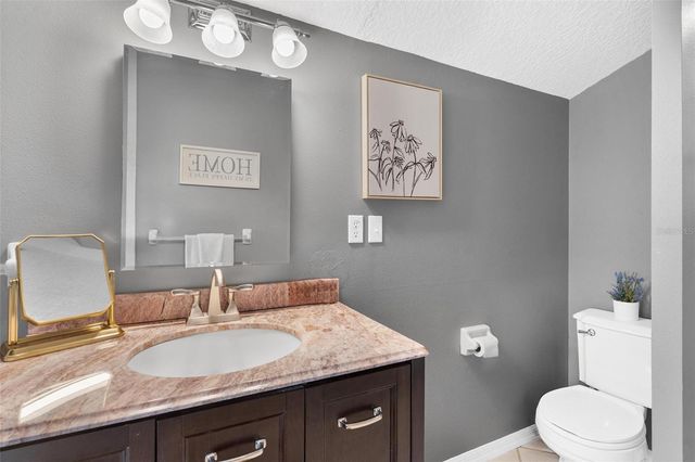 1636 LAKE ELLA ROAD, Fruitland Park, FL 34731