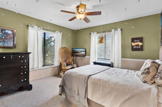 1636 LAKE ELLA ROAD, Fruitland Park, FL 34731