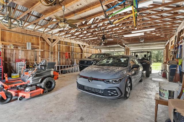 1636 LAKE ELLA ROAD, Fruitland Park, FL 34731