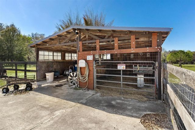 1636 LAKE ELLA ROAD, Fruitland Park, FL 34731