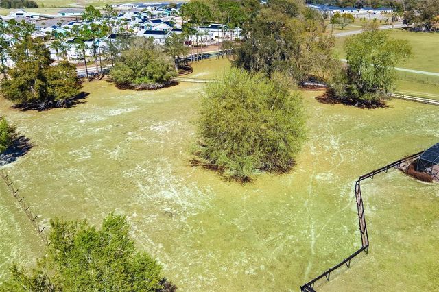 1636 LAKE ELLA ROAD, Fruitland Park, FL 34731