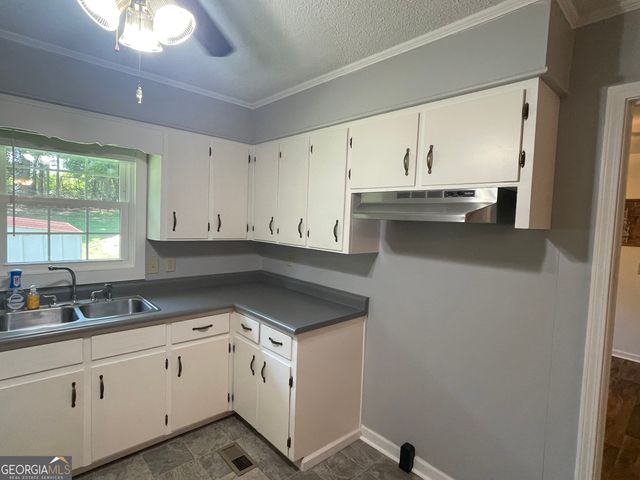 16067 Highway 59, Carnesville, GA 30521