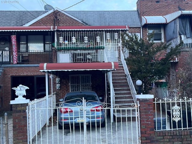 1060 E 105th Street, Brooklyn, NY 11236
