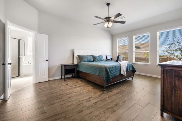 1652 Spur Ledge Court, Weatherford, TX 76087