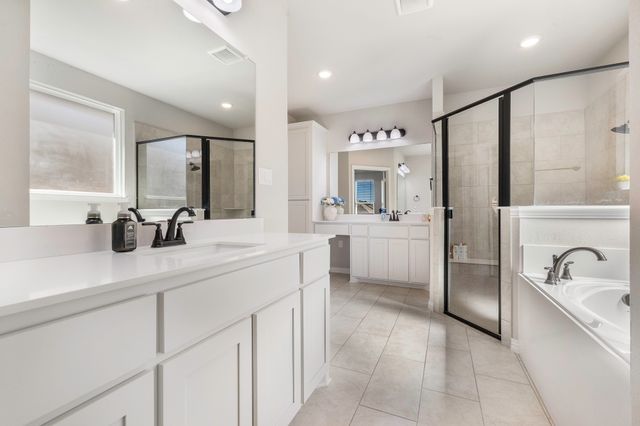 1652 Spur Ledge Court, Weatherford, TX 76087