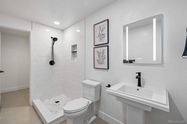 19056 W 94th Avenue, Arvada, CO 80007