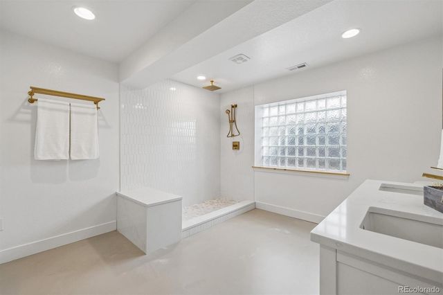 19056 W 94th Avenue, Arvada, CO 80007