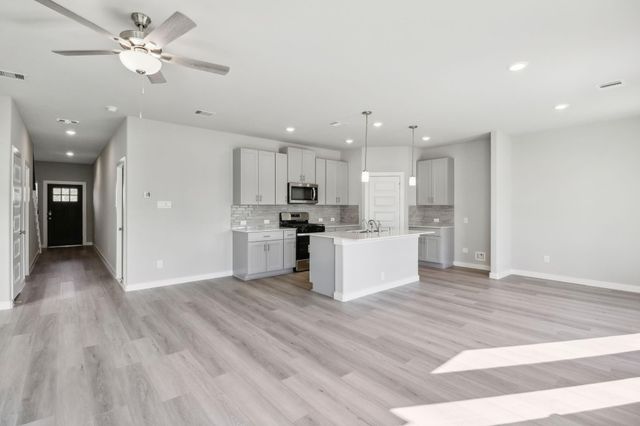 2046 West Darlington Oak Court, Conroe, TX 77304