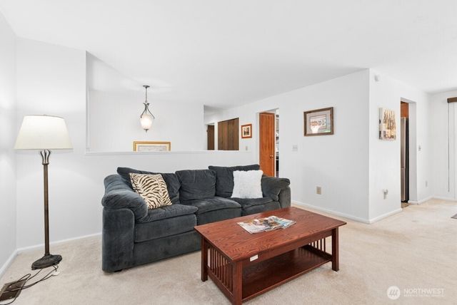 26910 SE 154th Place, Issaquah, WA 98027