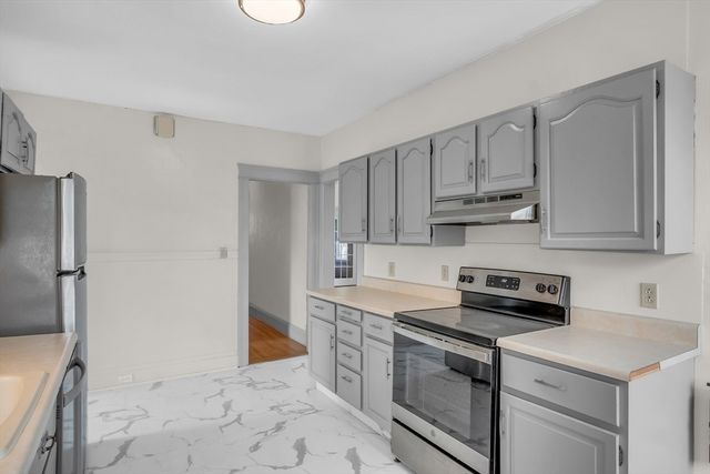 113 May St, Worcester, MA 01602
