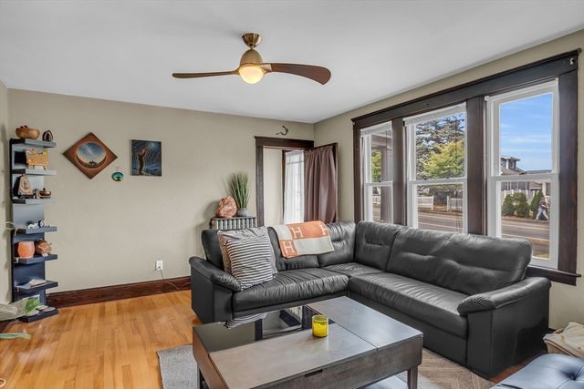 113 May St, Worcester, MA 01602