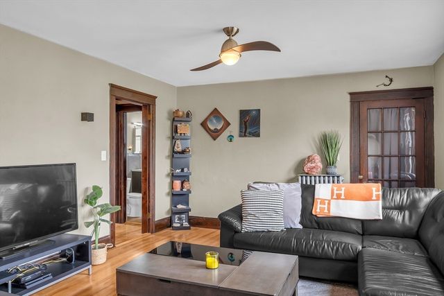 113 May St, Worcester, MA 01602